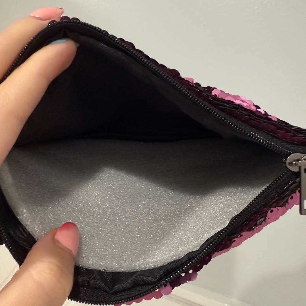 Reversible Sequin Clutch Bag - Black and Pink - Picture 4 of 4